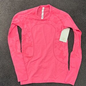 Lululemon Run Swiftly Tech SE LS Top Sz 8 BNWT flash orange